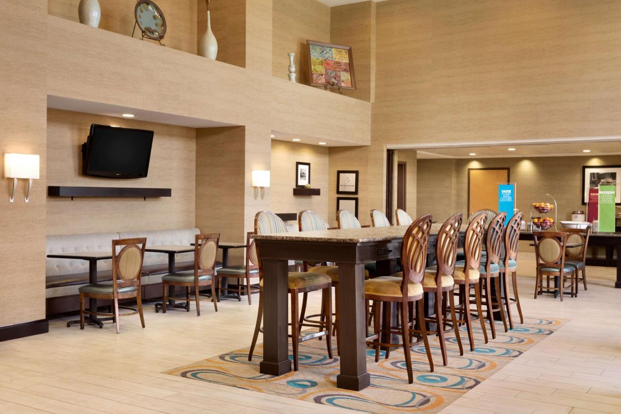 Hampton Inn & Suites Birmingham Airport Area Irondale Esterno foto