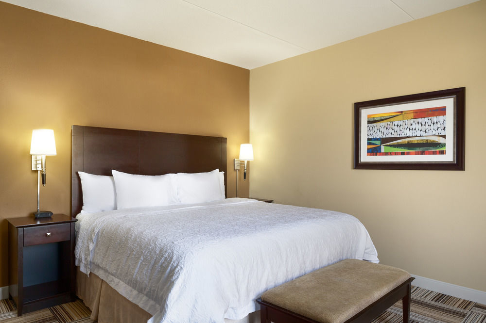 Hampton Inn & Suites Birmingham Airport Area Irondale Esterno foto